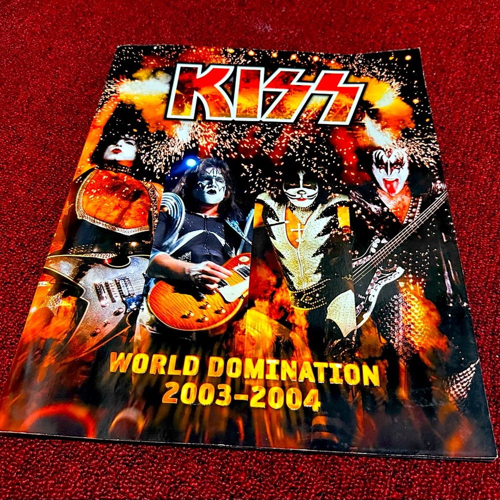 KISS WORLD DOMINATION TOUR 2003-2004 Tour Program